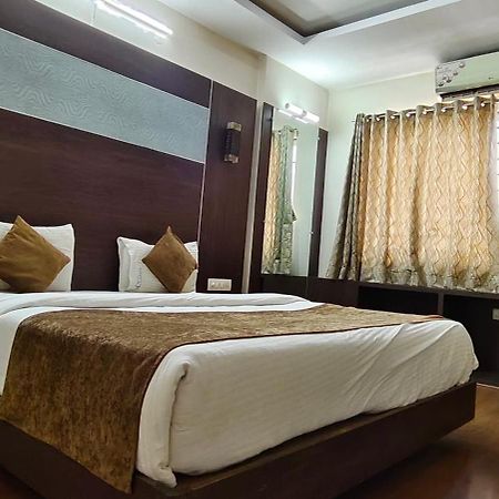 The Lotus Boutique Hotel Chikmagalur Bagian luar foto